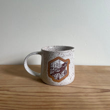 Load image into Gallery viewer, Bird Mug Crow