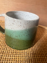 Load image into Gallery viewer, Short Tricolor mugs
