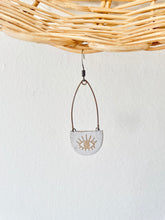 Load image into Gallery viewer, Third Eye Drop Earrings